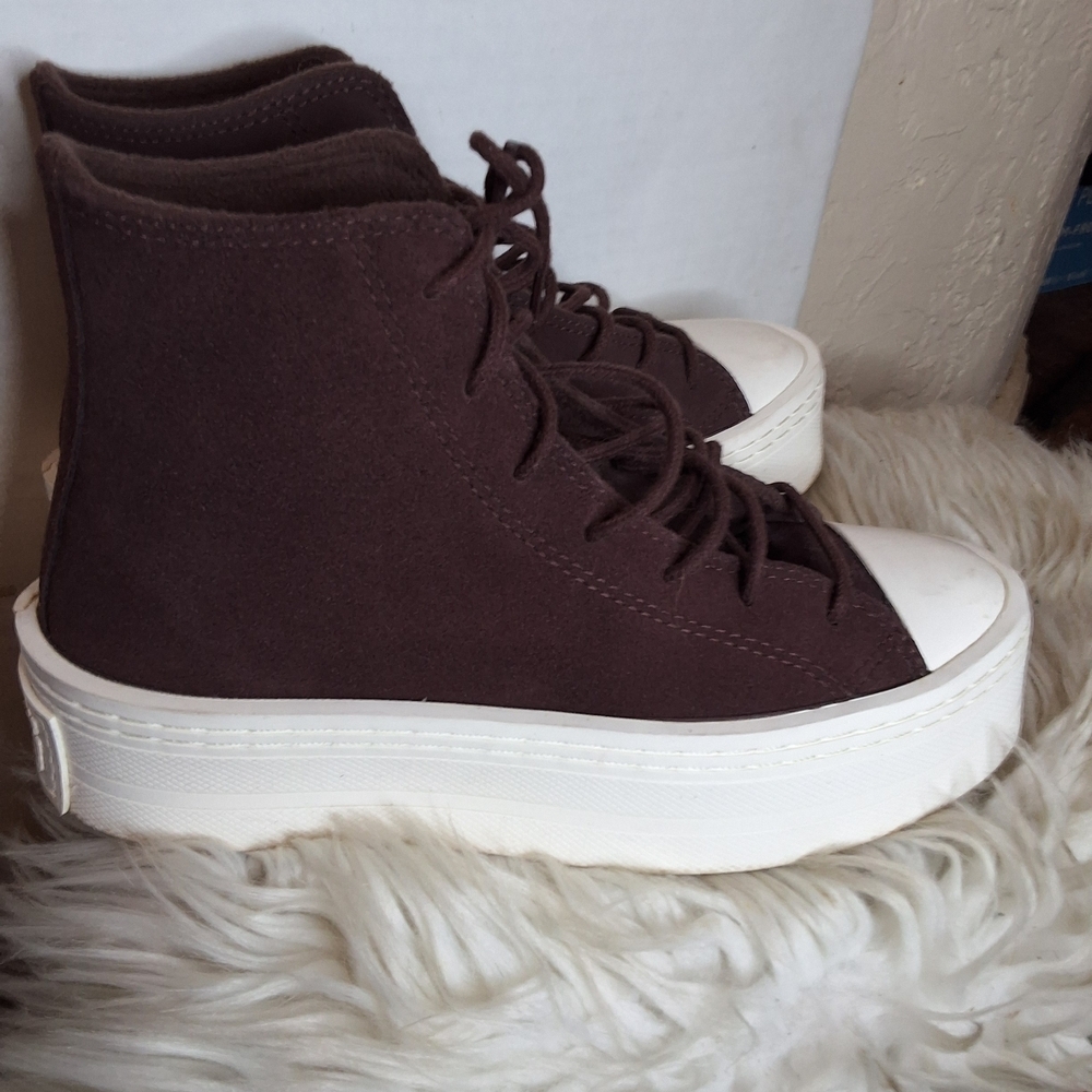 Brown High-Top Women's Sneakers - Picture 3 of 8